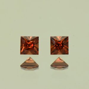 RedOrangeZircon princess pair 3.5mm 0.70cts N zn4229