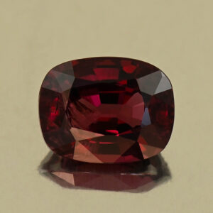RedSpinel cush 8.6x6.7x4.5mm 2.14cts N sp879