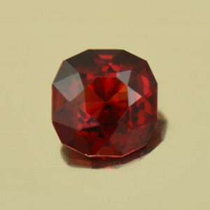 RedSpinel sq cush 4.9x4.8mm 0.51cts N sp694
