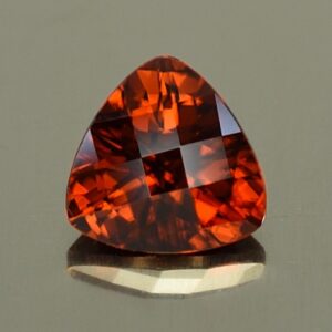 RedZircon ch trill 7.0mm 1.84cts N zn3008