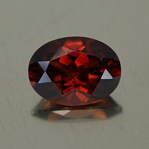 RedZircon oval 8.0x6.0mm 1.68cts N zn2883