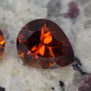 RedZircon pear 11.2x9.0mm 5.01cts N zn915 SOLD