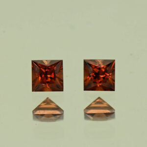 RedZircon princess pair 3.5mm 0.75cts N zn4230