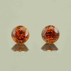 RedZircon round pair 6.5mm 3.16cts N zn6619