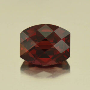 Rhodolite ch bar 11.2x9.2mm 6.40cts N rh386