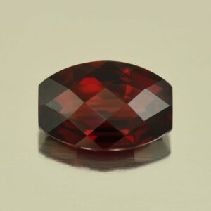 Rhodolite ch bar 14.0x9.5mm 7.11cts N rh392