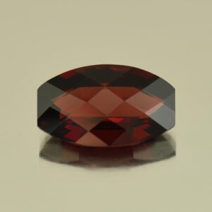 Rhodolite ch bar 14.9x9.1mm 6.96cts N rh393