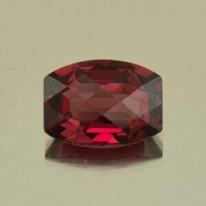 Rhodolite ch bar 8.0x6.0mm 1.75cts N rh376