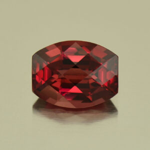 Rhodolite ch bar 9.0x7.0mm 2.56cts N rh378