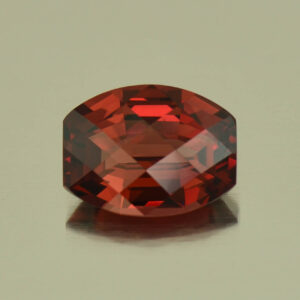 Rhodolite ch bar 9.1x7.0mm 2.30cts N rh380