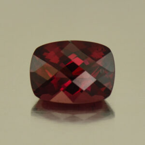 Rhodolite ch cush 8.0x6.0mm 1.83cts N rh394