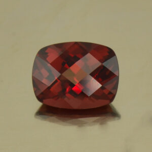 Rhodolite ch cush 9.0x7.0mm 2.47cts N rh358