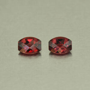 Rhodolite ch opp bar pair 8.0x6.0mm 3.35cts N rh354