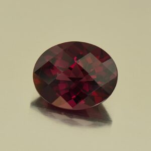 Rhodolite ch oval 11.0x8.8mm 4.11cts N rh399