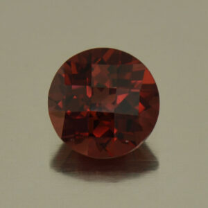 Rhodolite ch round 6.9mm 1.66cts N rh406