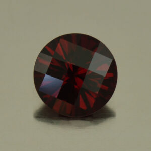 Rhodolite ch round 8.5mm 2.52cts N rh411