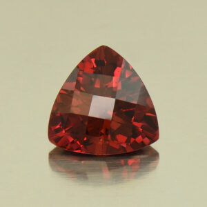 Rhodolite ch trill 7.1mm 1.37cts N rh554