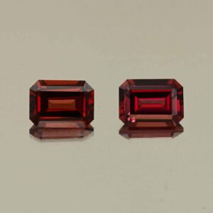 Rhodolite eme cut pair 7.4x5.5mm 3.08cts N rh626