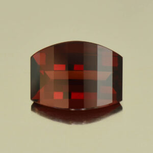 Rhodolite opp bar bar 12.2x9.3mm 5.55cts N rh440
