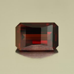 Rhodolite opp bar eme cut 14.1x9.1mm 8.37cts N rh446