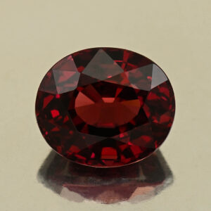 Rhodolite oval 10.6x9.1x7.0mm 5.73cts N rh770