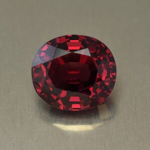 Rhodolite oval 10.7x9.5mm 6.01cts a rh136