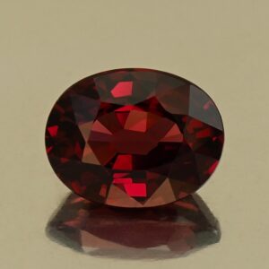 Rhodolite oval 11.3x8.8x6.2mm 5.32cts N rh784