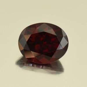 Rhodolite oval 11.5x9.3mm 5.40cts N rh562