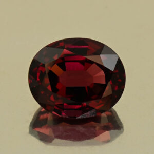 Rhodolite oval 11.6x9.2x6.8mm 7.06cts N rh788
