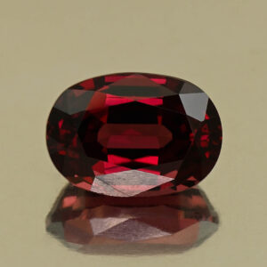 Rhodolite oval 11.9x8.5x6.8mm 6.34cts N rh792