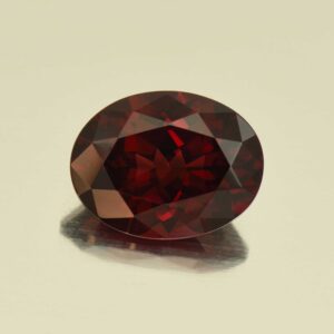 Rhodolite oval 13.1x10.1mm 7.03cts N rh568