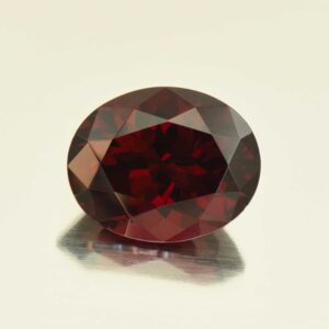 Rhodolite oval 15.5x12.6mm 13.39cts N rh571