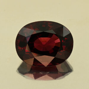 Rhodolite oval 16.2x12.9x9.1mm 15.83cts N rh800