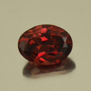 Rhodolite oval 7.4x5.6mm 1.34cts N rh454
