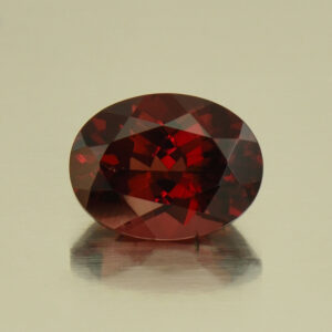 Rhodolite oval 8.5x6.5mm 1.97cts N rh459