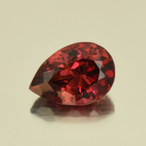 Rhodolite pear 11.5x8.0mm 4.03 cts N rh476