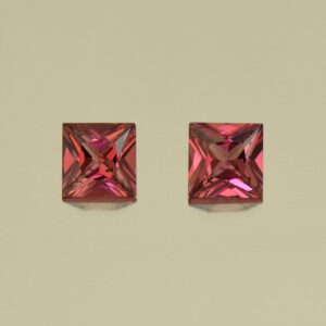 Rhodolite princess pair 4.0mm 0.77cts N rh506