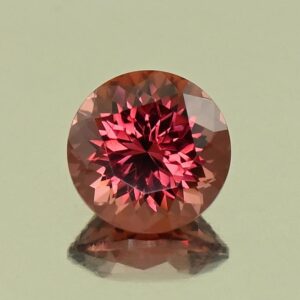 Rhodolite round 6.0mm 1.10cts N rh741