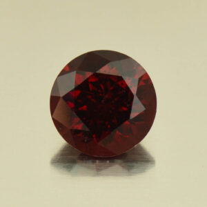 Rhodolite round 8.6mm 2.99cts N rh252