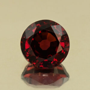 Rhodolite round 9.9x9.9x7.3mm 6.20cts N rh803