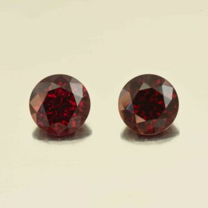 Rhodolite round pair 10.5mm 10.75cts N rh197 scaled 1