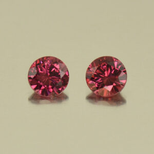 Rhodolite round pair 3.6mm 0.40cts N rh521