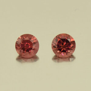 Rhodolite round pair 4.0mm 0.66cts N rh522