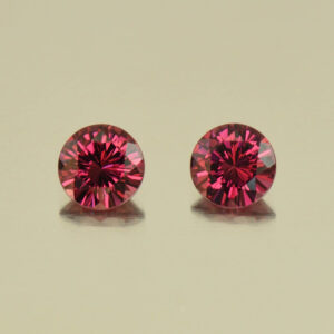 Rhodolite round pair 4.5mm 0.82cts N rh523