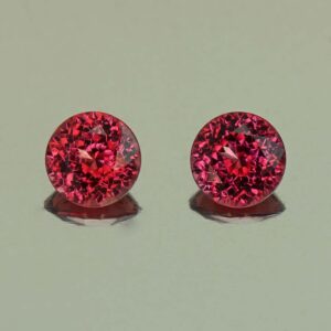 Rhodolite round pair 5.0mm 1.17cts N rh632