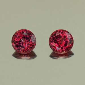 Rhodolite round pair 5.0mm 1.18cts N rh633