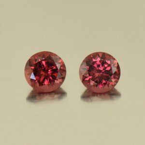 Rhodolite round pair 5.0mm 1.23cts N rh533