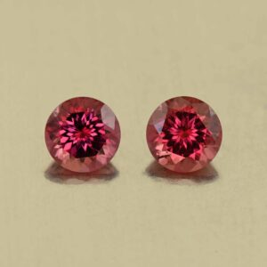 Rhodolite round pair 5.5mm 1.61cts N rh727