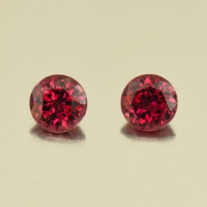 Rhodolite round pair 5.5mm 1.63cts N rh542