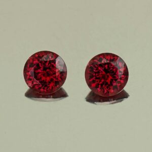 Rhodolite round pair 6.0mm 2.12cts N rh672